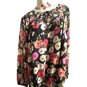 Women’s Lane Bryant Black And Rose Red Floral Black Lining Blouse in Size 2X 24